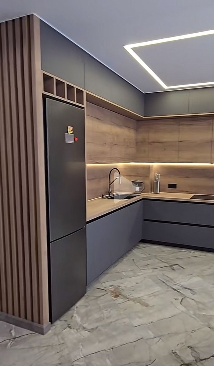 تركيب مطبخ المنيوم بتصميم خشبي بالرياض - مطابخ خبراء الرياض